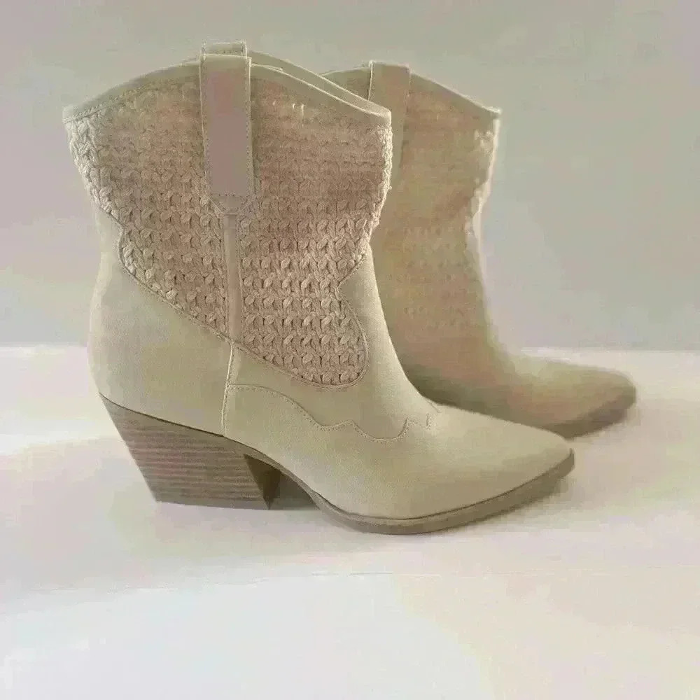 DV Dolce Vita® Karyn Boot Size 9 - Picture 5 of 9